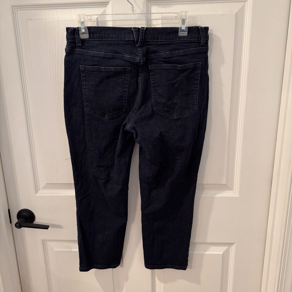 Duluth Trading Co Cropped Jeans Women's‎ Size 10 Blue Denim Pockets 30x22 - Picture 2 of 8